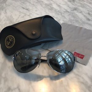 RAY BAN MENS’ SUNGLASSES SILVER FRAMES